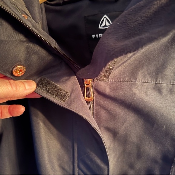 Women's Black Ski & Snow Jacket - Picture 6 of 11